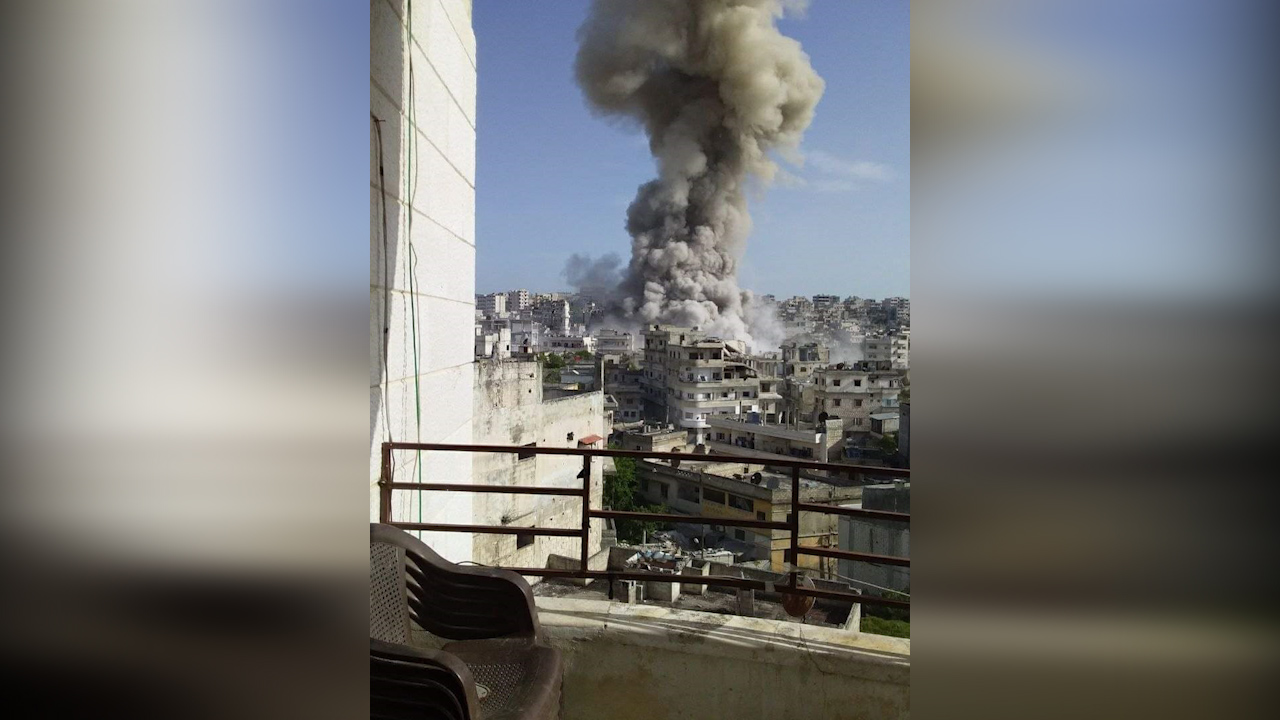 انفجار عنيف يضرب مدينة جسر الشغور ويقتل ويصيب أكثر من 40 شخصا