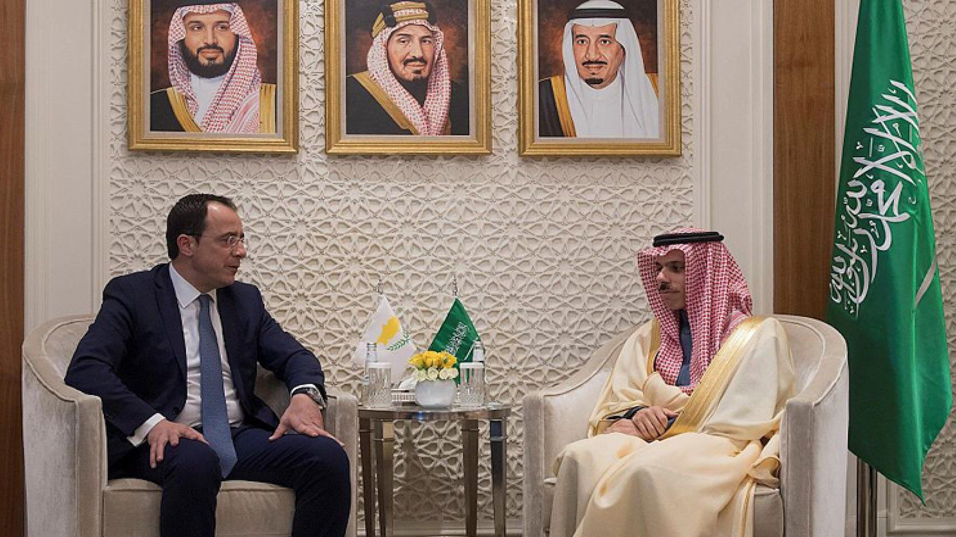 وزير الخارجية السعودي: الرياض تدعم السيادة الكاملة لقبرص على أراضيها