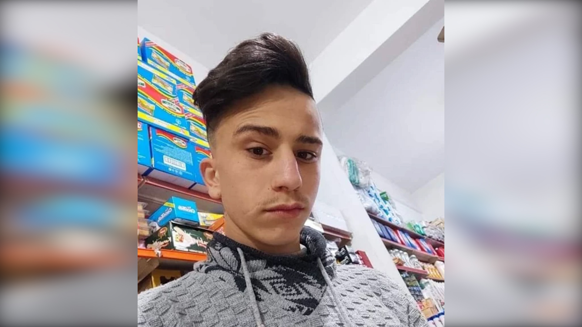 عنصريين أتراك يطعنون شابا سوريا بالسكين ما أدى لمقتله