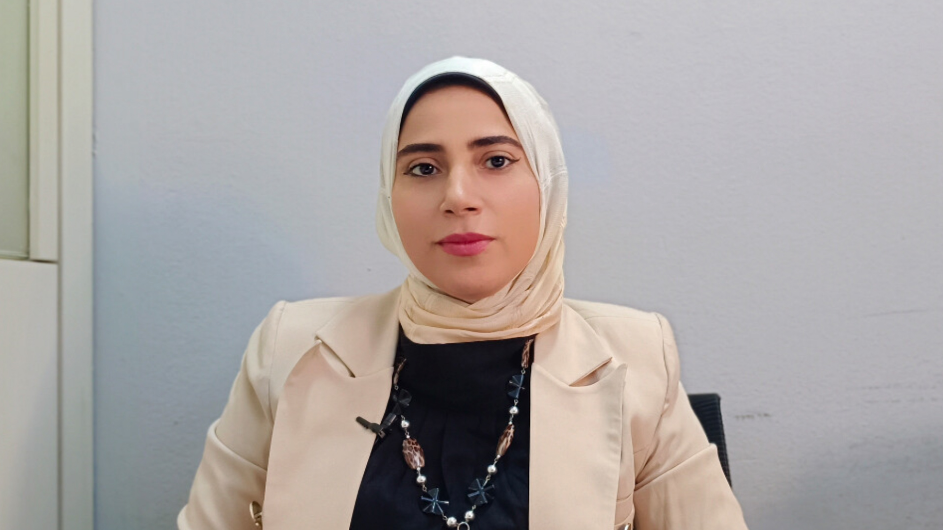 نور جلال تؤكد على أهمية تكاتف وتلاحم النساء الإيرانيات لانتزاع حقوقهن