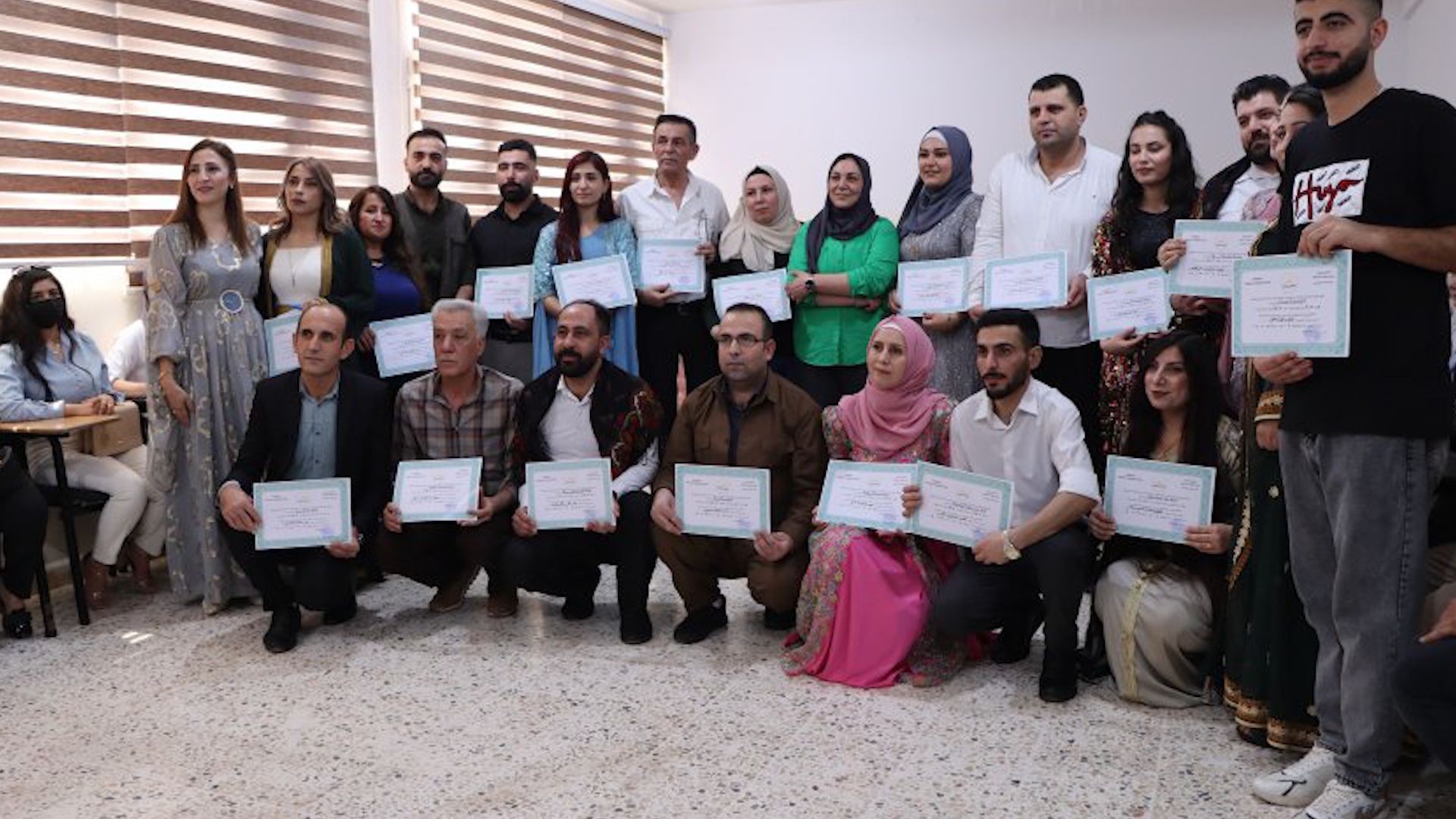 أكاديمية التدريب والبحوث الاستراتيجية تخرج 20 معلم / ـة