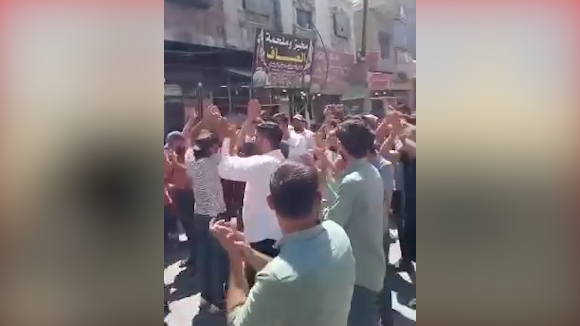 احتجاجات واسعة في الشمال السوري المحتل رفضا للاحتلال التركي ومرتزقته