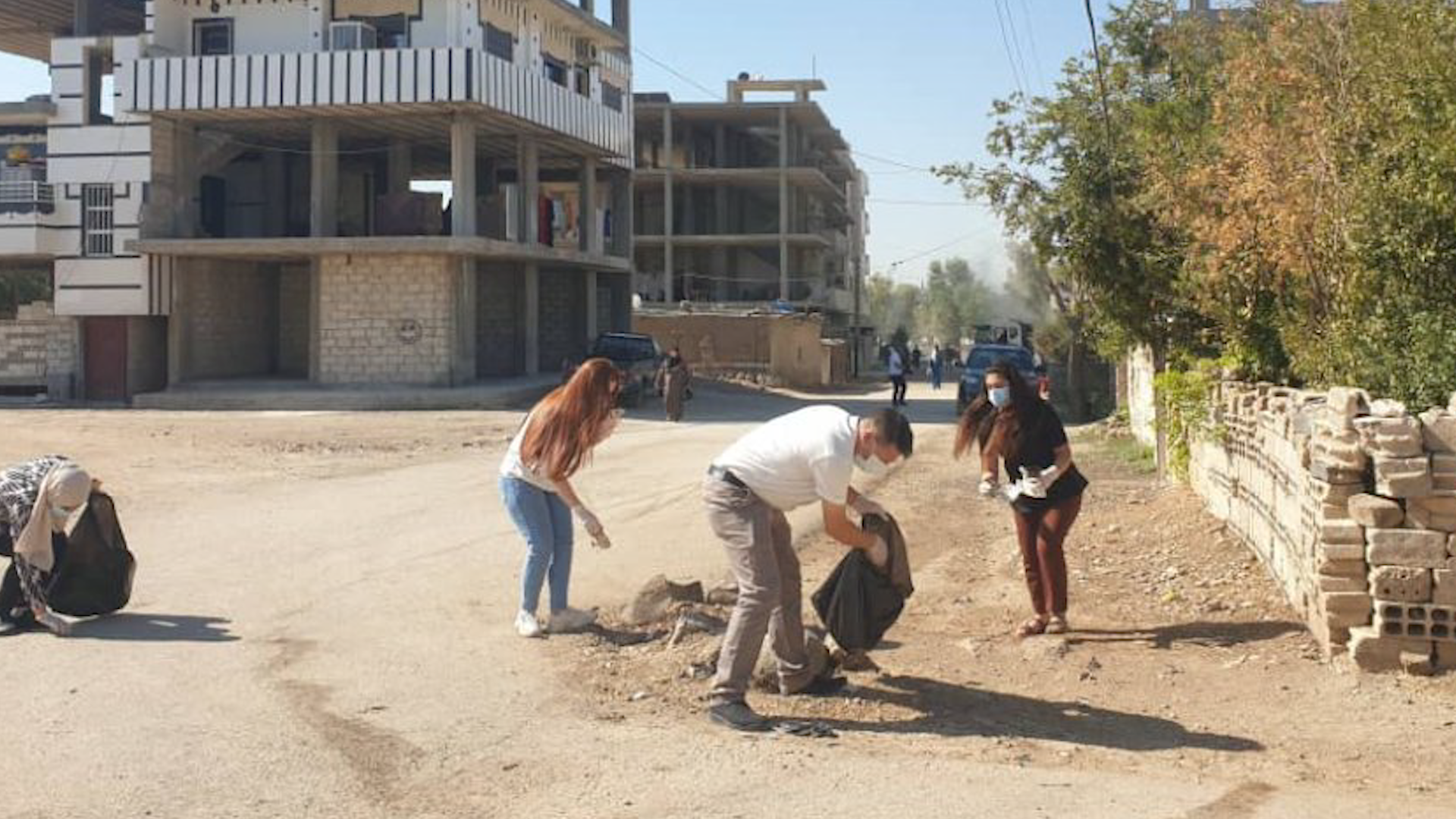 مبادرة نظافة عامة في ديريك للتشجيع عليها