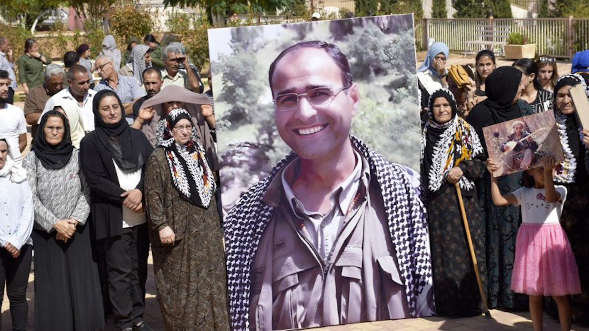 استذكار القيادي رستم جودي على ضريحه في السنوية الـ 13 لاستشهاده