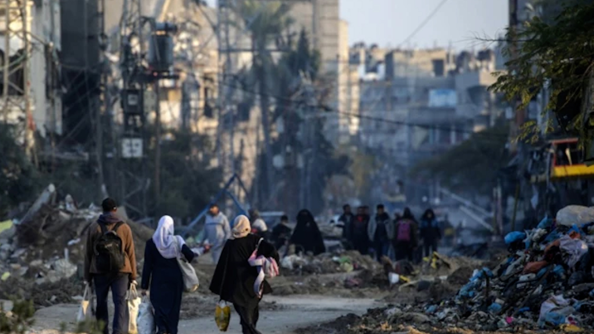 عشرات القتلى والجرحى بقصف إسرائيلي منازلا ببيت لاهيا شمال غزة