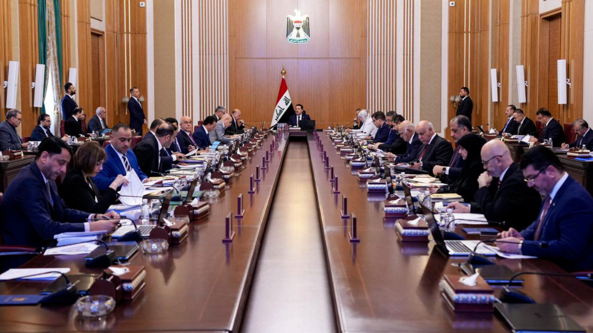 بغداد توافق على صرف رواتب موظفي إقليم جنوب كردستان لشهر حزيران
