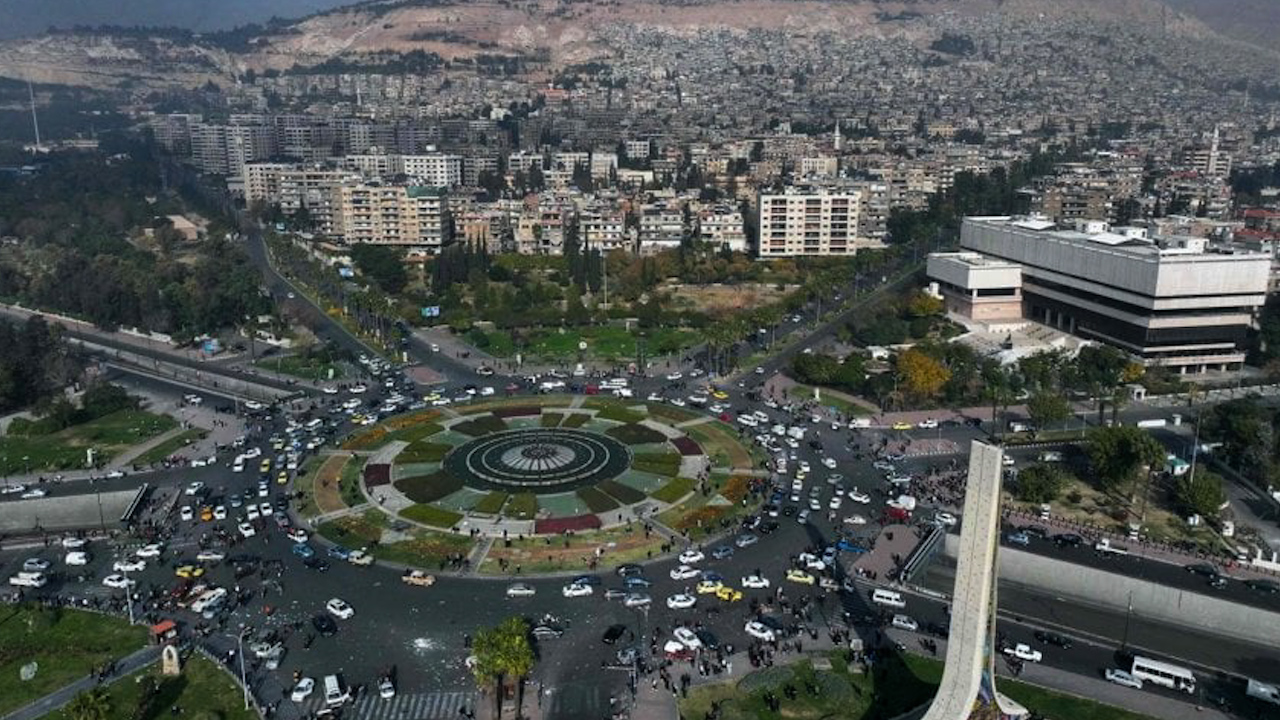 ممثل قبيلة الشيخان: خطاب الكراهية يهدد وحدة السوريين