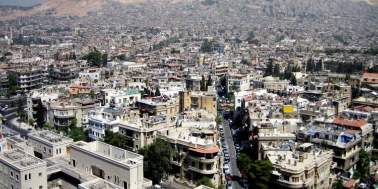عائلات علوية تهجر من حي السومرية بعد تهديدات مسلحي الحكومة الانتقالية