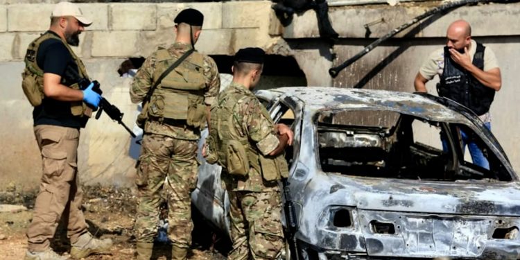 إصابة شخصين في استهداف مسيرة إسرائيلية لسيارة في جنوب لبنان