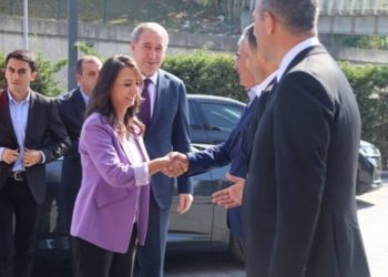 حزب المساواة وديمقراطية الشعوب يجري زيارة لحزب الشعب الجمهوري في إسطنبول