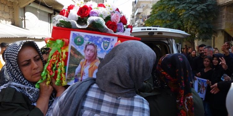مراسم تشييع جثمان المناضلة زينب محمد عبد القادر في حلب
