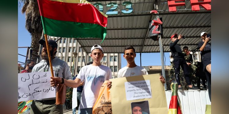 السويداء..مظاهرات تضامنية مع شمال وشرق سوريا وللمطالبة بحق تقرير المصير