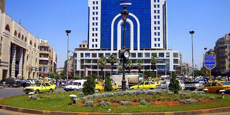 ريف حمص..اعتقال 10 مدنيين من الطائفة العلوية دون تهم واضحة
