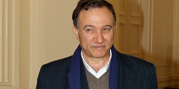 هيثم مناع لـ”روناهي”: وحدات حماية المرأة خط أحمر وركيزة في إعادة بناء الجيش السوري