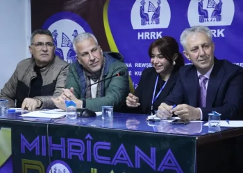قامشلو..انطلاق فعاليات مهرجان روج آفا للثقافة والفن بحضور جماهيري واسع