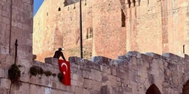 تحت غطاء القنصلية التركية..الاستخبارات تستقطب أكاديميين بحلب لتمرير سياساتها
