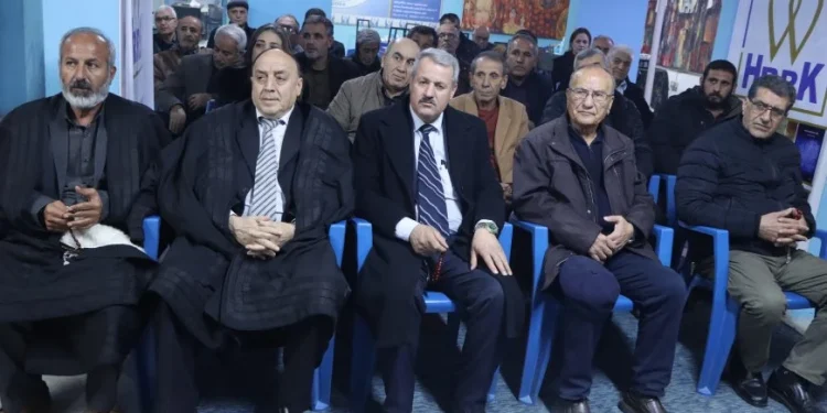مهرجان روج آفا للثقافة والفن يسلّط الضوء على دور العشائر في المرحلة الراهنة