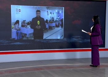 قامشلو..معرض لمسات نسائية بين الفن والإبداع
