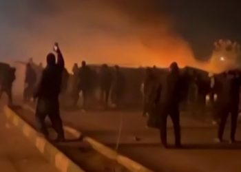 إيران..قمع عنيف يودي بحياة أكثر من ألفي شخص..وترامب يلوح بالتدخل العسكري