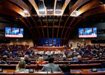 المجلس البرلماني للمجلس الأوروبي يوافق على مشروع قانون بشأن روج آفا