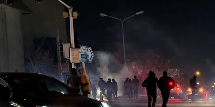 إعلام حكومي: توقيف ثلاثة آلاف شخص في إيران على خلفية الاحتجاجات