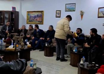 وصول 19 طبيباً من السليمانية وهولير إلى روج آفا