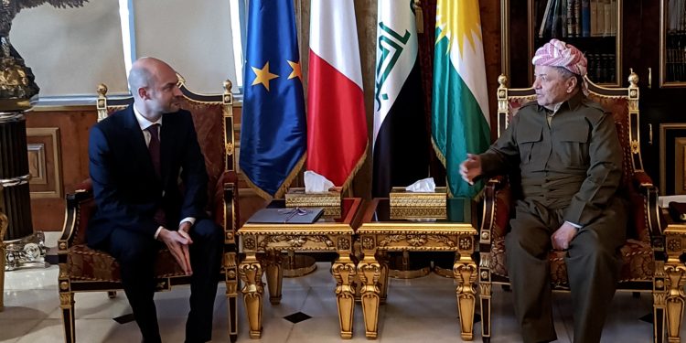 جان نويل بارو يجتمع مع مسعود بارزاني