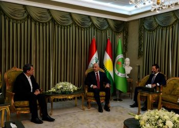 رئيس الاتحاد الوطني الكردستاني بافل جلال طالباني يستقبل القائد العام لقوات سوريا الديمقراطية مظلوم عبدي