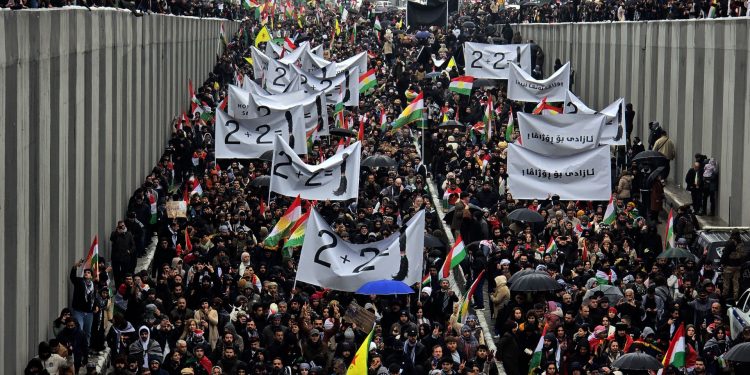 مثقفون: وحدة الصف الكردي ضرورة لحماية المكاسب ومواجهة مخاطر الانقسام