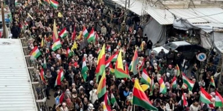 أهالي منطقة آليان يدعون إلى موقف كردي موحد لمواجهة التحديات
