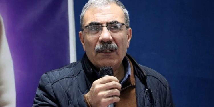 آلدار خليل يؤكد ضرورة مشاركة الكرد في صياغة مستقبل سوريا