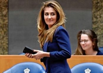 امرأة كردية تتولى منصب وزيرة الدفاع في هولندا