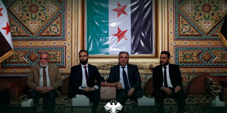 محافظ الحسكة يستقبل وفداً لبحث إجراءات الدمج والبناء الإداري