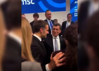مظلوم عبدي: اجتماعنا مع روبيو كان إيجابياً ناقشنا خلاله مستقبل سوريا وخصوصية الشعب الكردي