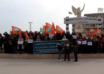 مطالبات بالضغط على الحكومة المؤقتة لتسليم جثامين الشهداء وإطلاق سراح الأسرى