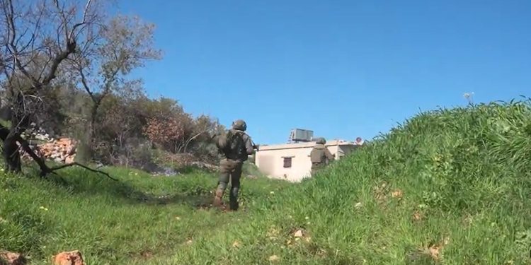 اشتباكات عنيفة في شرق لبنان بين حزب الله وقوات إسرائيلية