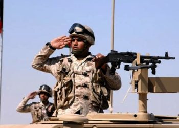 الجيش الكويتي يعلن إصابة 10 من جنوده خلال هجوم على قاعدة عسكرية
