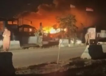روج نيوز: مقتل 10 مقاتلين وإصابة 15 آخرين بغارات على قاعدة الجبانية بالأنبار