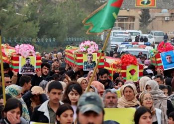 تشييع جثامين أربعة شهداء في مزار الشهيد دجلة بمدينة كوباني