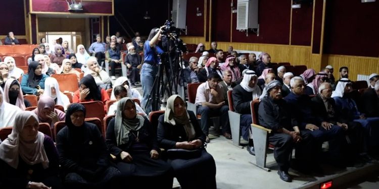 دعوات لوحدة الصف وتعزيز دور المرأة في ندوة بديرك