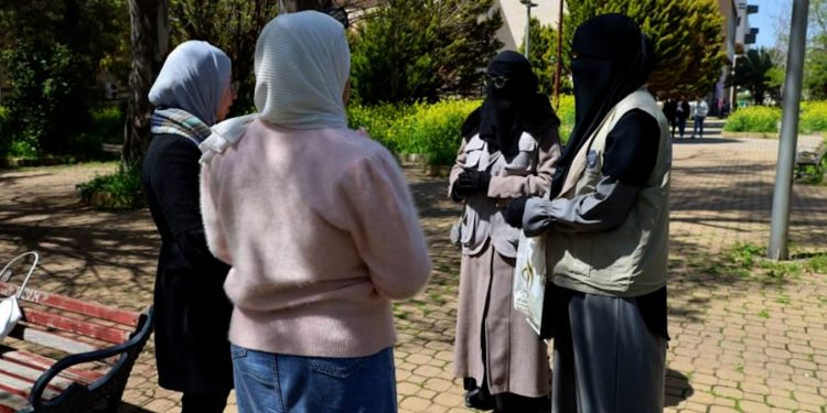 أنشطة ذات طابع ديني تثير الجدل في جامعة حمص