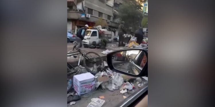دمشق..”جبال النفايات” تشوه شوارع العاصمة وريفها ومخاوف من كارثة صحية