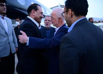 قائد الجيش الباكستاني يبحث مع عراقجي جهود التهدئة بين طهران وواشنطن