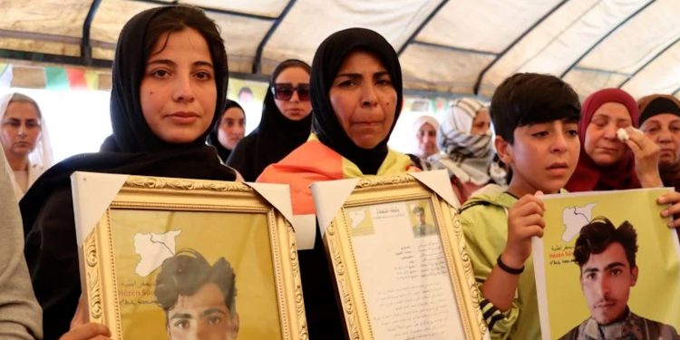 مراسم غيابية لشهيد في تربه سبيه وتجديد العهد بمواصلة النضال