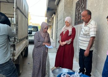 كوباني.. مبادرة إنسانية لتوزيع لحوم الأضاحي على عوائل الشهداء