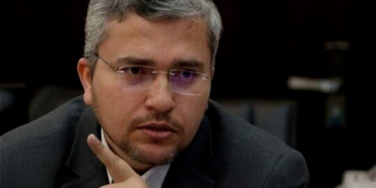 إيران تلوح برفع نسبة تخصيب اليورانيوم رداً على أي هجوم جديد