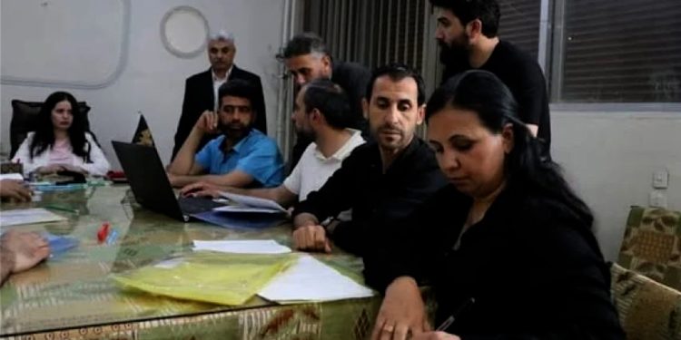 إدماج الكوادر التعليمية والإدارية التابعة للإدارة الذاتية في القطاع التربوي