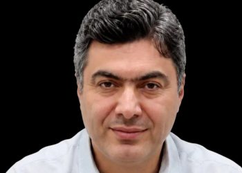موقع علمي يصنف بروفيسور كردي كأفضل باحث في الأمراض المعدية في العراق