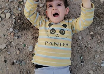 فقدان طفل أثناء توجهه مع والدته إلى إقليم جنوب كردستان وعائلته تناشد عبر روناهي للكشف عن مصيره
