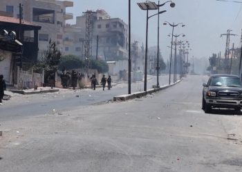 قذيفة من مواقع سيطرة قوات الحكومة المؤقتة تستهدف نقطة للحرس الوطني على أطراف مدينة السويداء